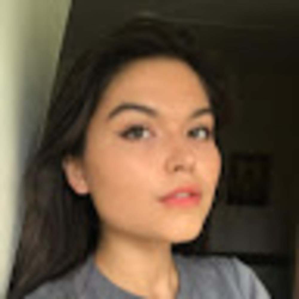 Meet your Posher, Olivia